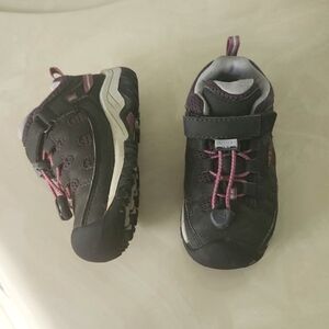 Keen Hiking Shoes